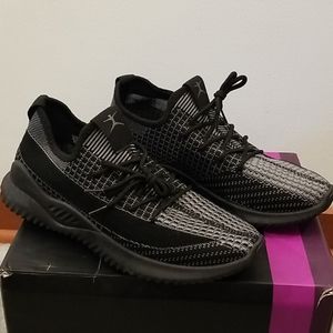 Black shoes